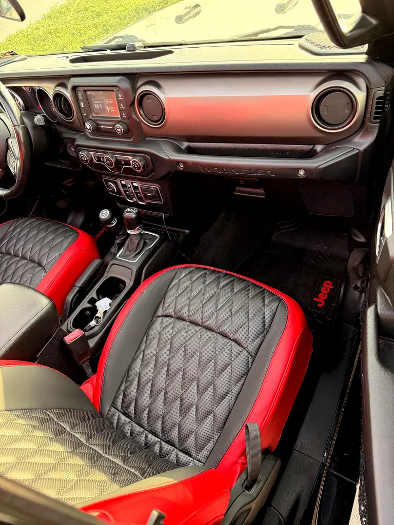 JEEP WRANGLER SPORT 4x4 Hardtop Open 2018  Full Option WELL MAINTAINED (3.6 - 6Cylinder) - Image 9