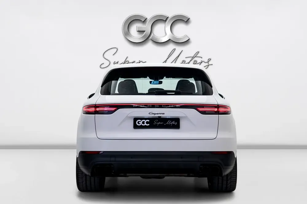 GCC SPECS AL NABOODAH WARRANTY - 2023 PORSCHE CAYENNE PLATINUM EDITION PANORAMIC ROOF - BOSE - Image 4