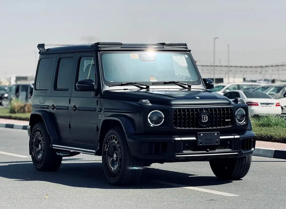 BENZ G63 | ///AMG | BRABUS BODY KIT | NIGHT PACKAGE | 2025 | ONLY : 13,377 KM | JP IMPORT | CLEAN - Image 5