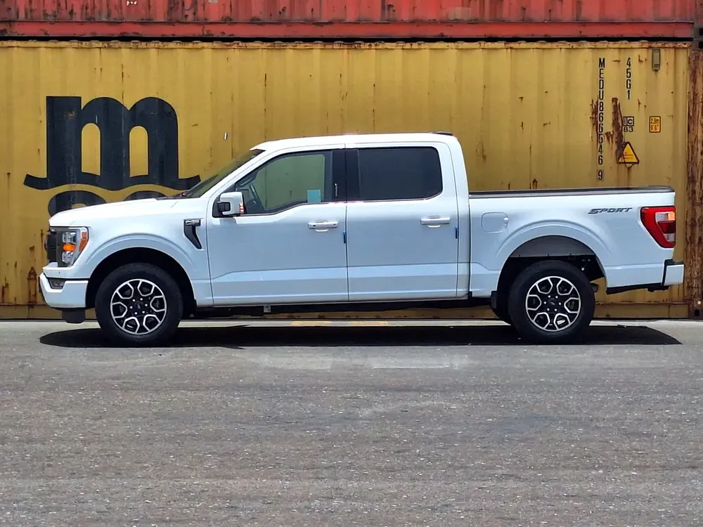 2023 FORD F-150 LARAIT SPORT 3.5L ECOBOOST - Image 4