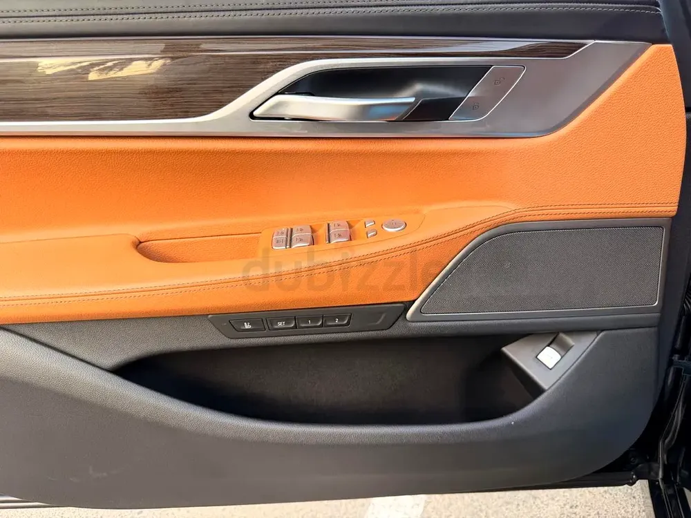 2020 BMW 7-Series 730Li Under BMW Agency warranty and free service contract - Image 14