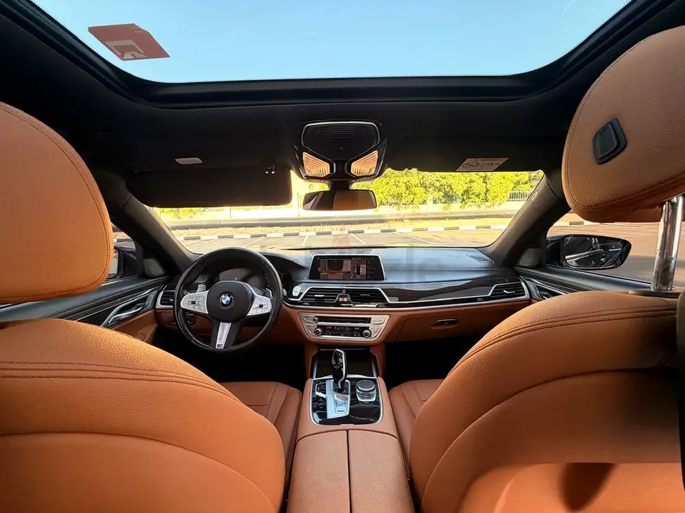 2020 BMW 7-Series 730Li Under BMW Agency warranty and free service contract - Image 9