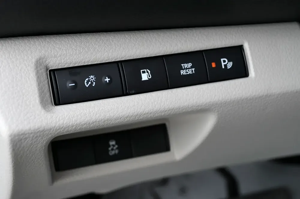 SE 2.5L 4WD With 3 Years Dealer Warranty - Image 10