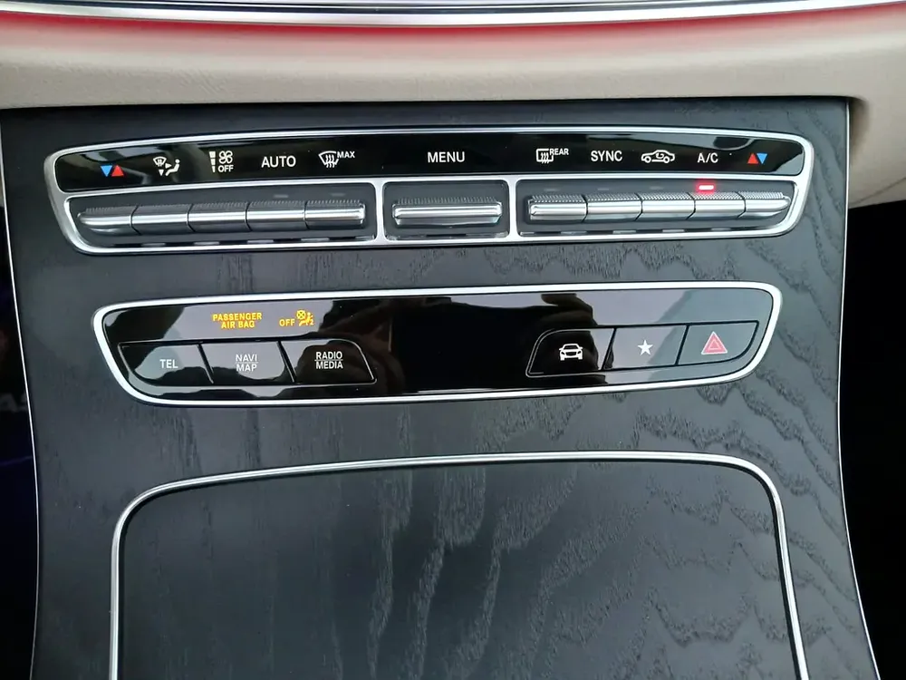 2021 Mercedes-Benz E-Class E 450 - Pristine Condition - Japanese Specs - Image 6