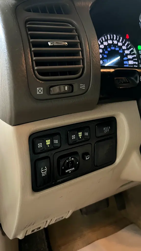 Lexus LX 470, 2007, Japanese Specs - Image 18