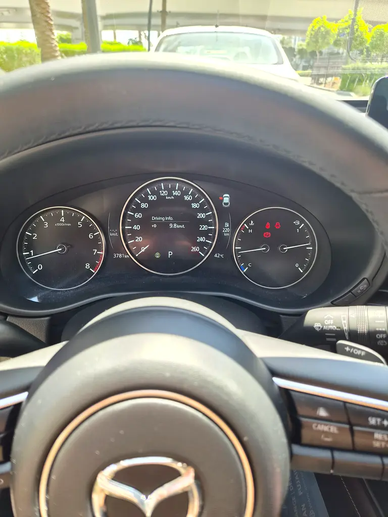 Brand New 2025 Mazda CX-30 2.5 S - GCC Specs - Modern Tech  Safety - Image 5