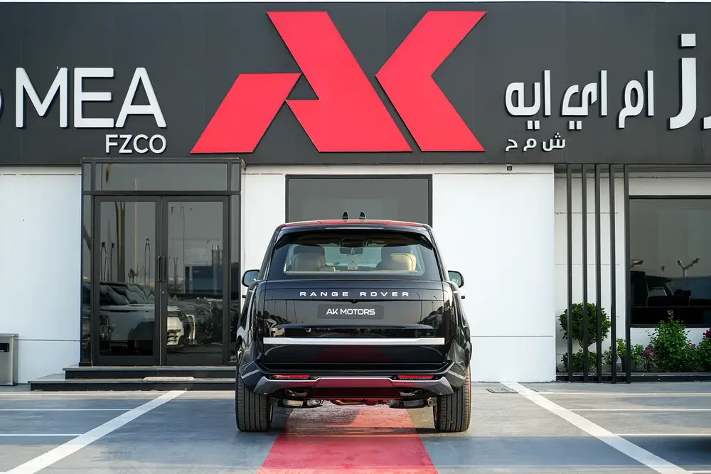 2026 Land Rover Range Rover Autobiography | BLACK | Brand New - Image 5