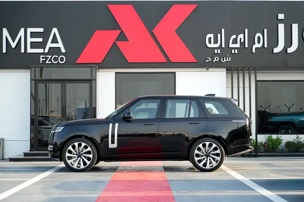 2026 Land Rover Range Rover Autobiography | BLACK | Brand New - Image 7