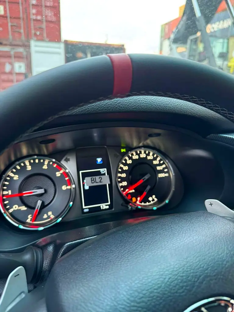 Toyota Hilux 2.8L GR Sport Model 2026 ( On order ) - Image 4