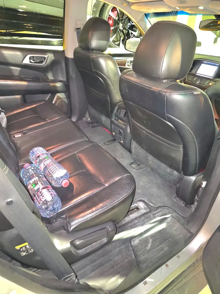 Nissan Pathfinder 2014 American Specs - Reliable Family SUV - Image 7