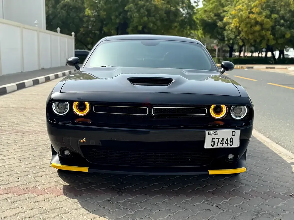 Dodge Challenger GT 2018 | GCC Specs | Low Mileage | Pristine Condition - Image 5