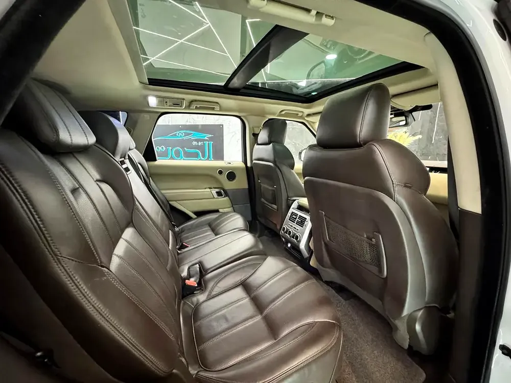 BEST RANGE ROVER SPORT SUPERCHARGED V8 || TOP RANGE || GCC  || AMAZING INTERIOR || HEAD UP DISPLAY - Image 20