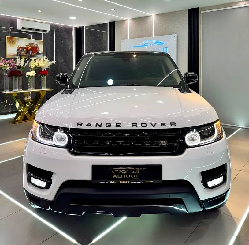 BEST RANGE ROVER SPORT SUPERCHARGED V8 || TOP RANGE || GCC  || AMAZING INTERIOR || HEAD UP DISPLAY - Image 5