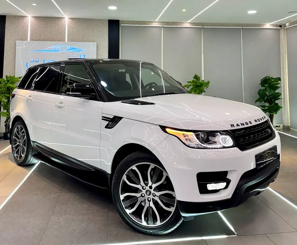 BEST RANGE ROVER SPORT SUPERCHARGED V8 || TOP RANGE || GCC  || AMAZING INTERIOR || HEAD UP DISPLAY - Image 8