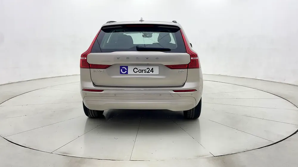 AED 1,509/month | 0 DP | Free 1 Year Warranty | Service History | 30 Day Return | VOLVO XC60 2023 - Image 4