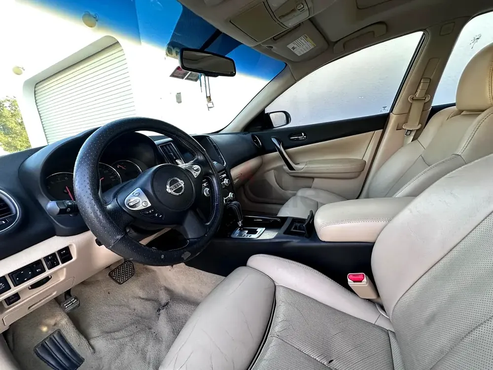 Nissan Maxima 2014 SE GCC Specs - Well Maintained - Image 13