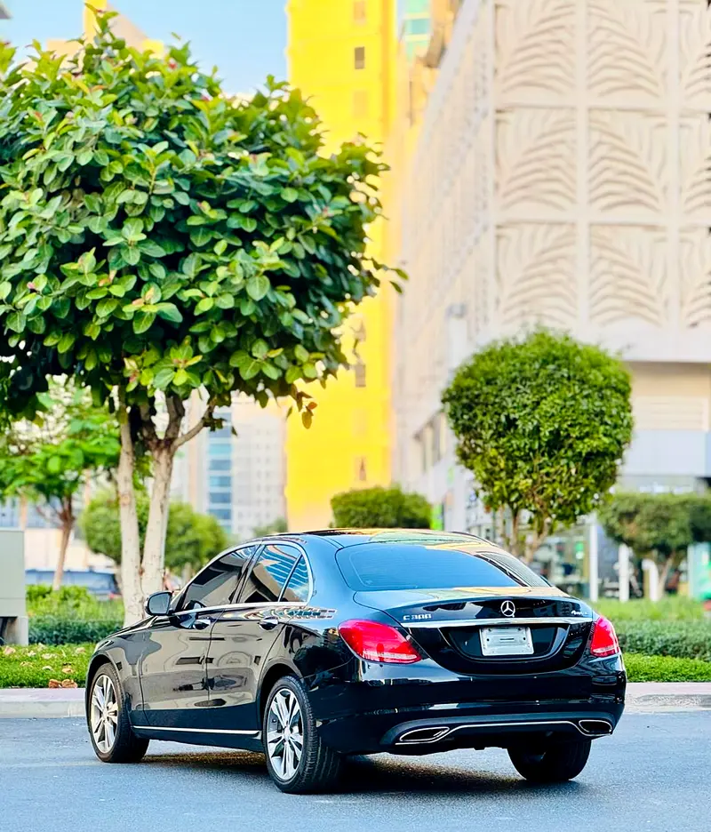 2015 Mercedes-Benz C300 4Matic - American Specs - Excellent Condition - Image 7