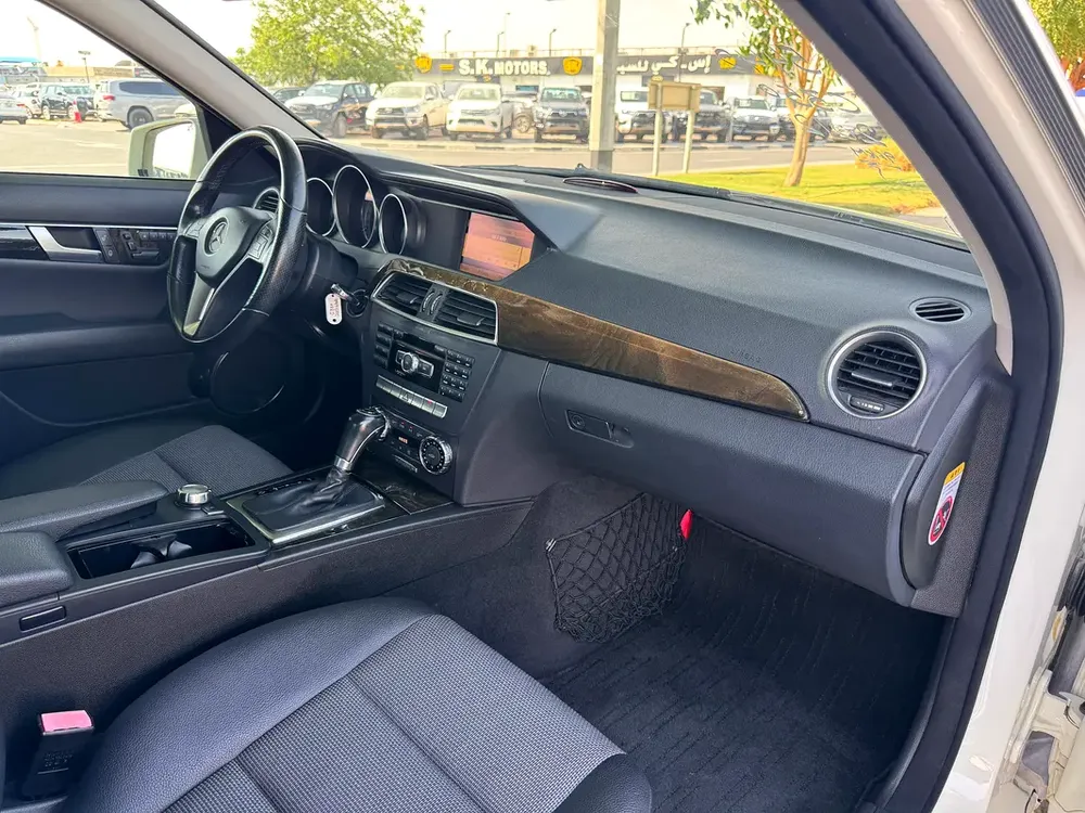 2012 Mercedes-Benz C-Class C350 - Japanese Specs - Excellent Condition - Image 10