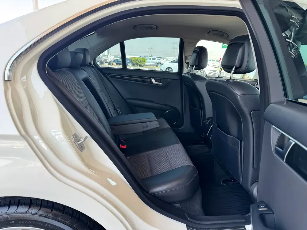 2012 Mercedes-Benz C-Class C350 - Japanese Specs - Excellent Condition - Image 13