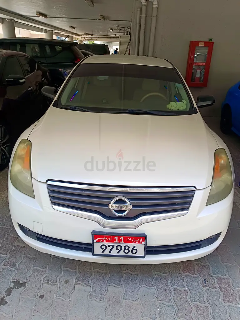 Well-Maintained Nissan Altima 2009 S - Reliable Daily Driver - Image 4