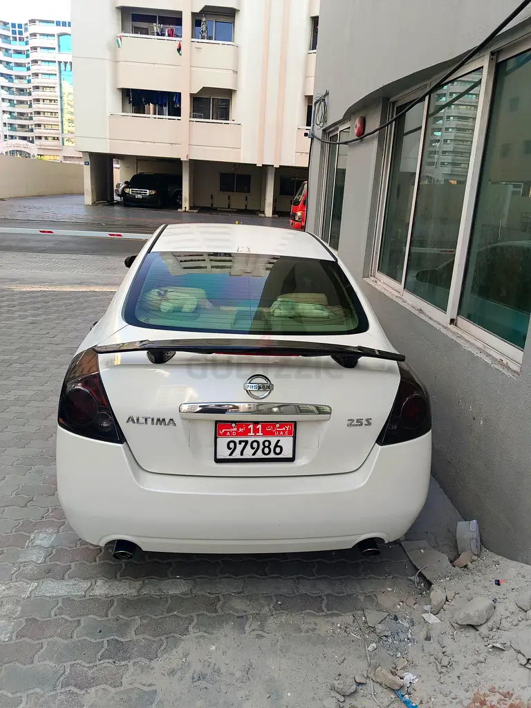 Well-Maintained Nissan Altima 2009 S - Reliable Daily Driver - Image 6