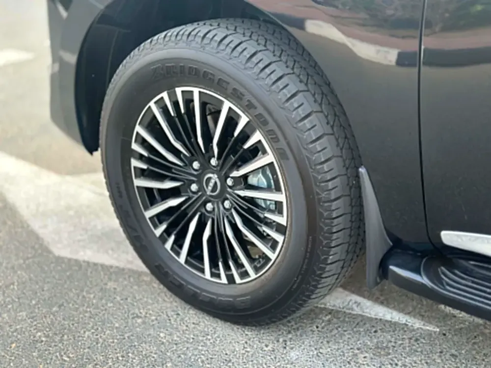 Nissan Patrol LE Platinum 2024 - Brand New - GCC Specs - Image 13