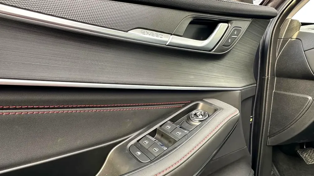 Exeed LX 1.6 Engine - Image 8