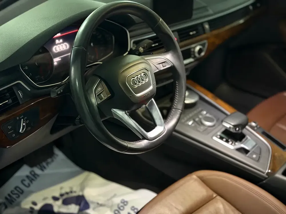 AUDI A4 SLINE | 2018 | SUNROOF | GCC | BROWN INTERIOR | TOP MODEL - Image 11