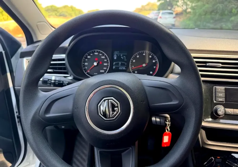MG MG5 2023 - Image 12