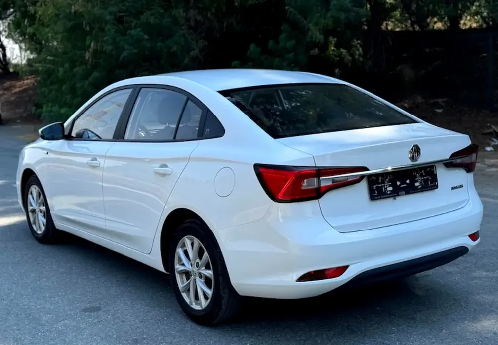 MG MG5 2023 - Image 14