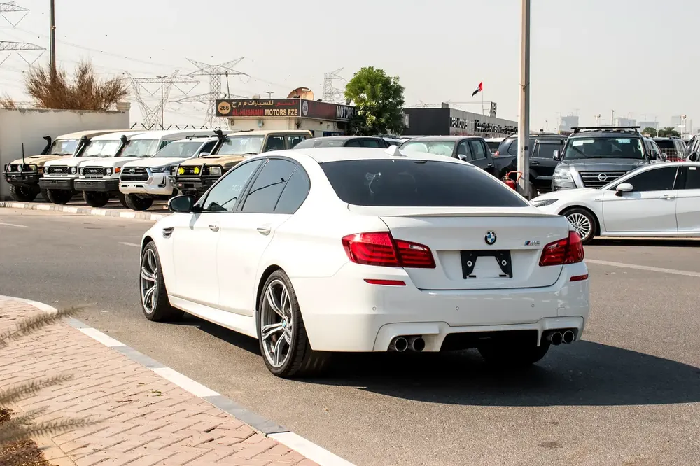 2012 - BMW M5 - IMMACULATE CONDITION - ONLY 82,000 KM DONE - Image 8