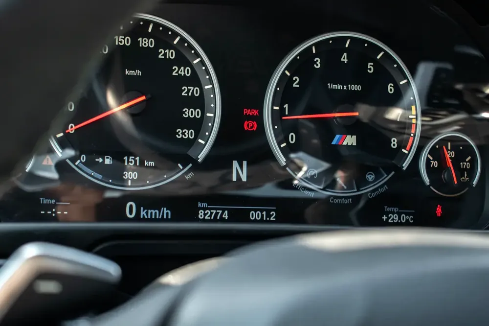 2012 - BMW M5 - IMMACULATE CONDITION - ONLY 82,000 KM DONE - Image 9