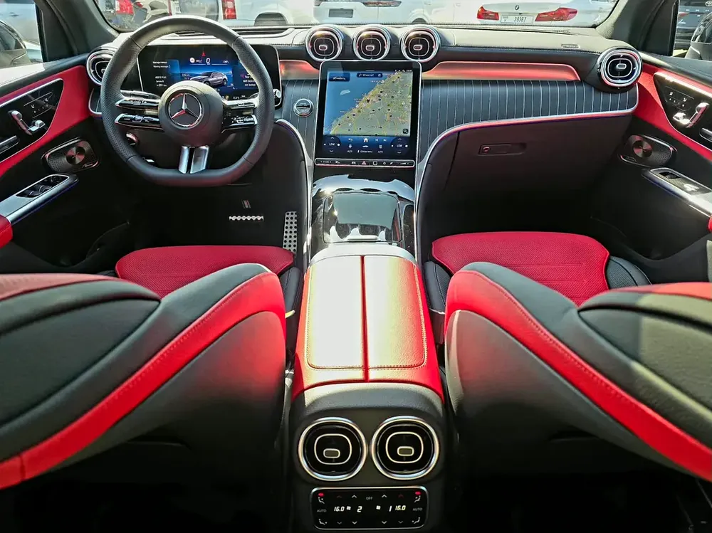 Mercedes-Benz GLC Coupe GLC 200 4Matic 2026 GCC Specs - Image 11