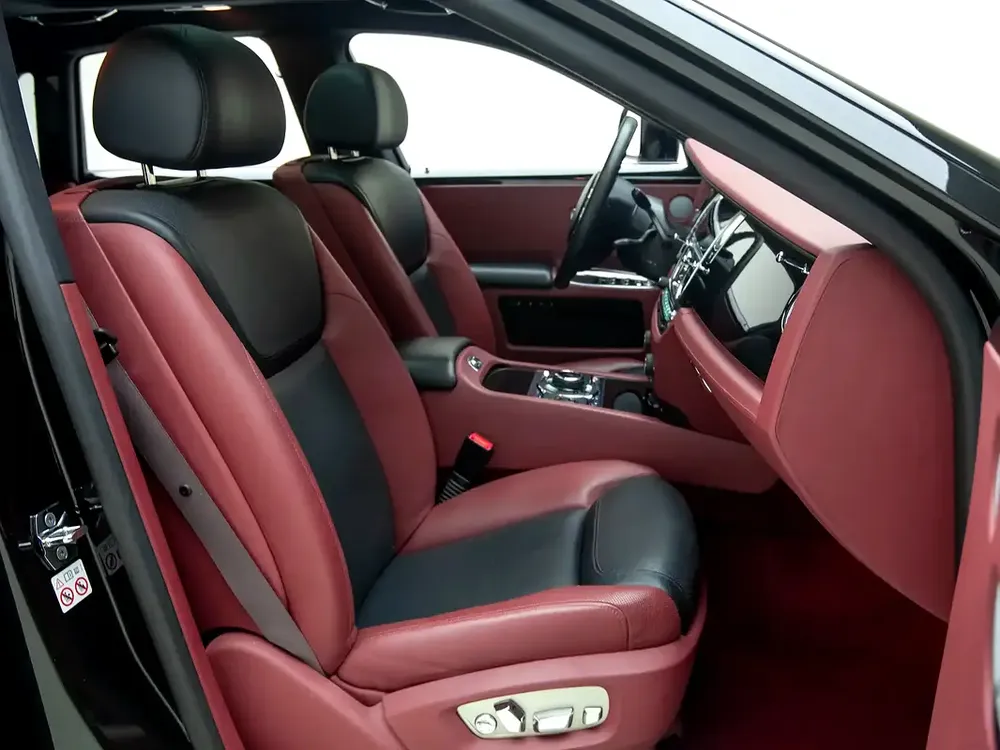 2018 | Rolls Royce | Ghost | GCC Spec - Image 11