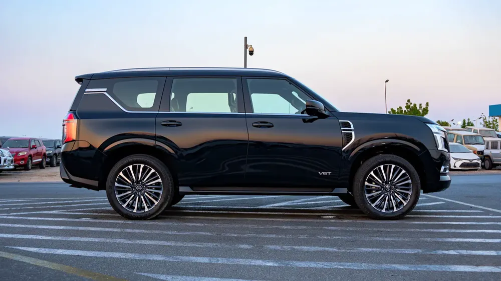 2026 Nissan Patrol LE Platinum Twin Turbo 3.5L AT Petrol - Image 4