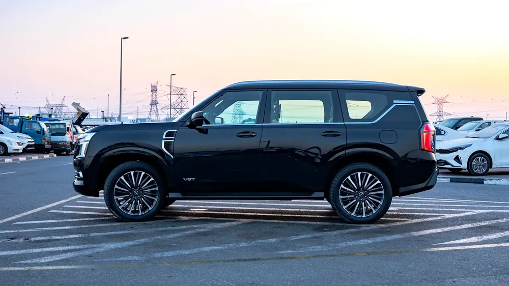 2026 Nissan Patrol LE Platinum Twin Turbo 3.5L AT Petrol - Image 5