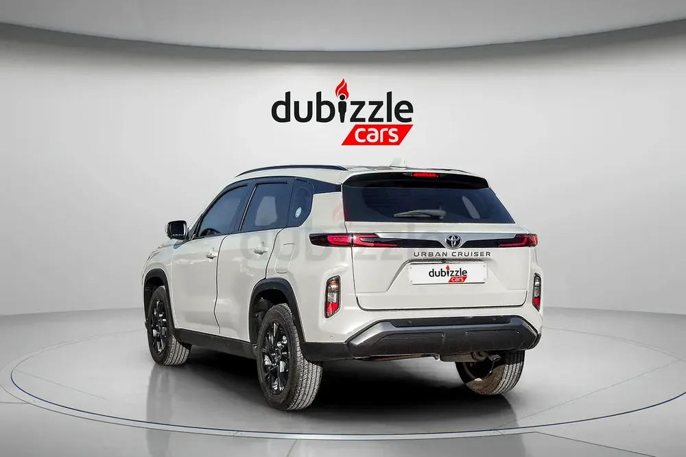 AED 1049/month | 2024 Toyota Urban Cruiser  | GCC Specs | Ref#423984 - Image 8