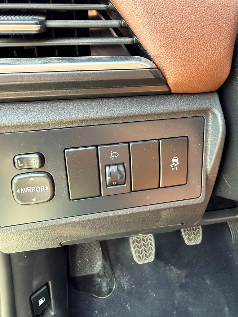 Brand New Double Cabin GCC Patrol Manual 2.4L - Image 18