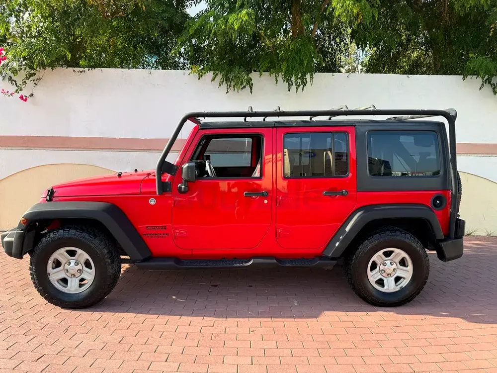2016 Jeep Wrangler Unlimited Sport - GCC Specs - Excellent Condition - Image 5