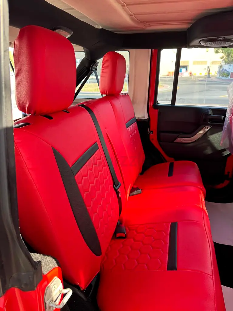 2016 Jeep Wrangler Unlimited Sport - GCC Specs - Excellent Condition - Image 8