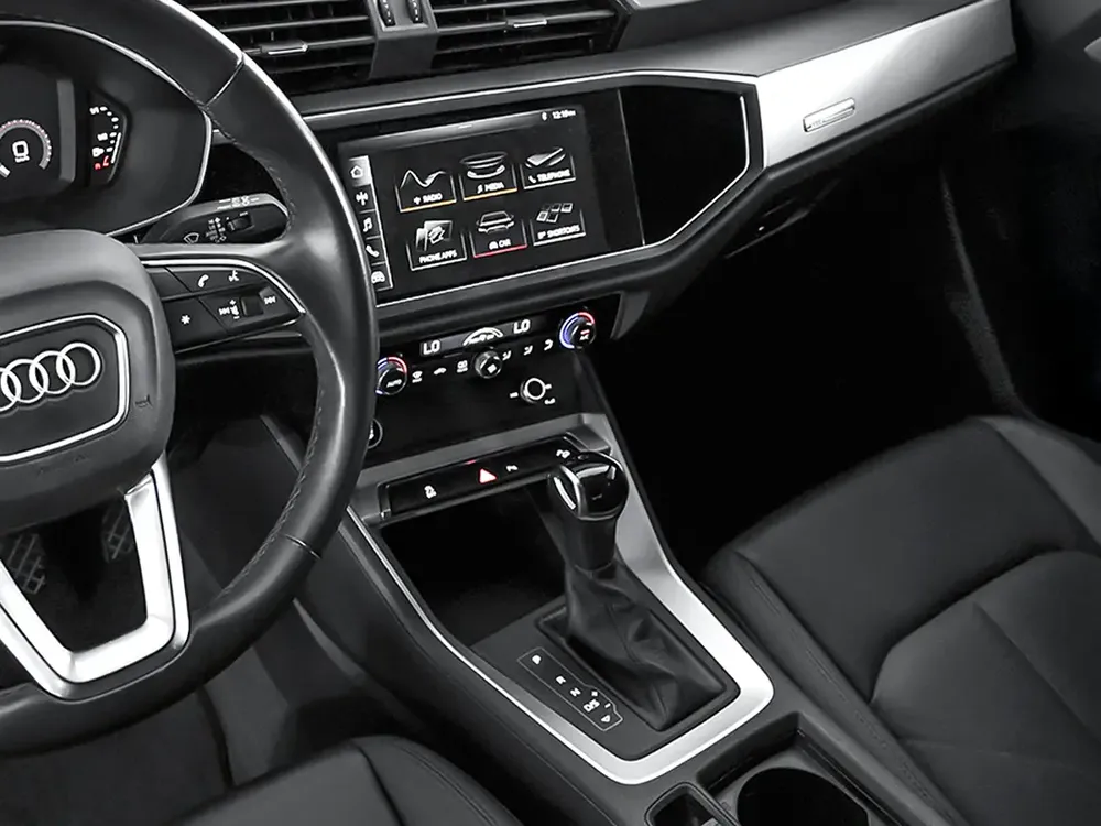 2,462 AED / 60 months | 0% DP | 2021 Audi Q3 35 TFSI - Image 9