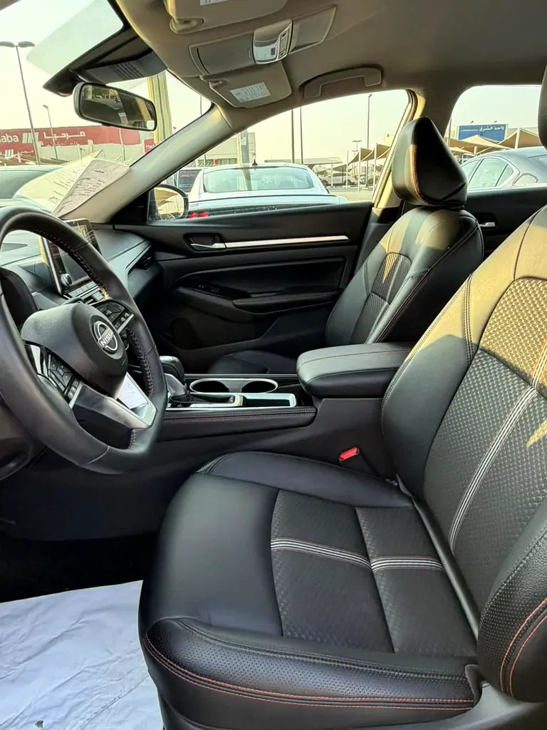 1,250 AED/MONTH | 0% DP | 2024 NISSAN ALTIMA SR | LOW MILEAGE | PERFECT CONDITION - Image 8