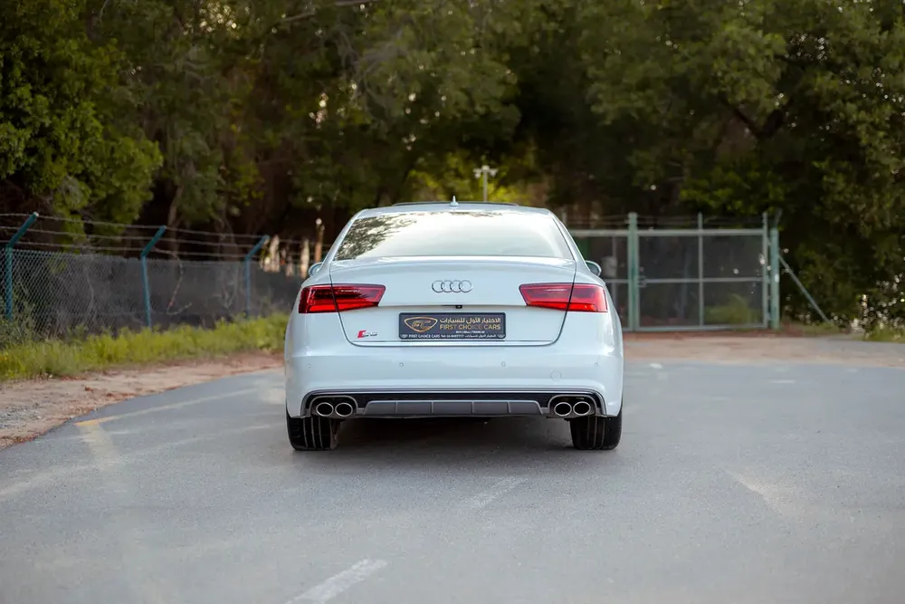 S6 4.0 TFSI QUATTRO | GCC Specs | REF#A85789 - Image 7