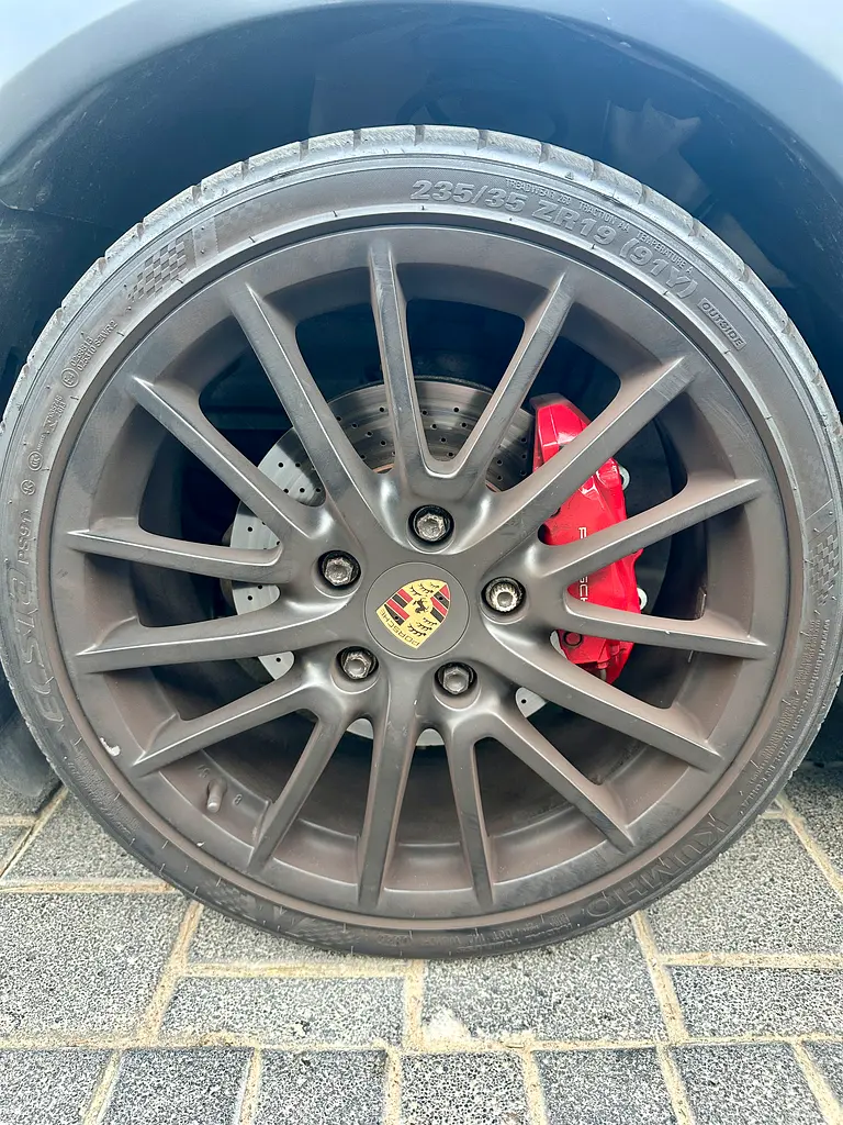 2011 Porsche Cayman 987.2 2.9 | GCC Specs | Sport Chrono | Excellent Condition - Image 8