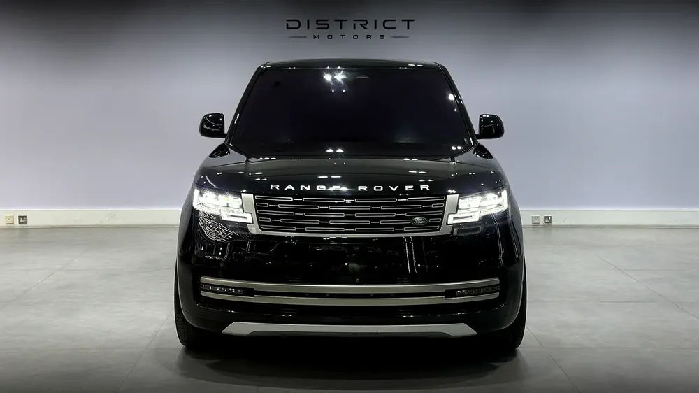 Land Rover Range Rover P400 2023 | GCC Specs | Pristine Condition - Image 17