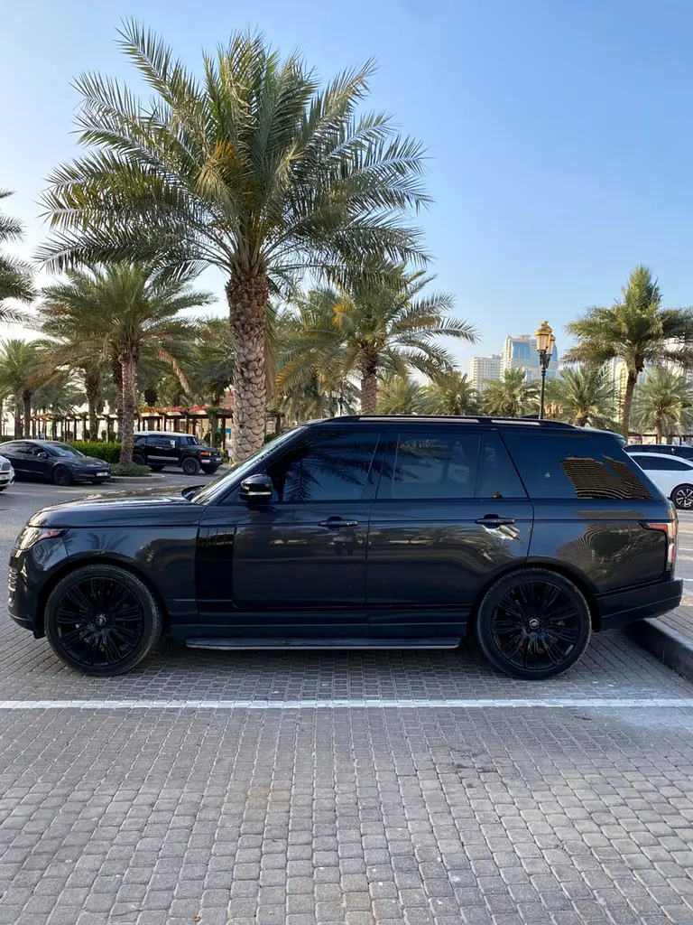 Land Rover Range Rover Vogue HSE 2021 - American Specs 1545 - Image 6