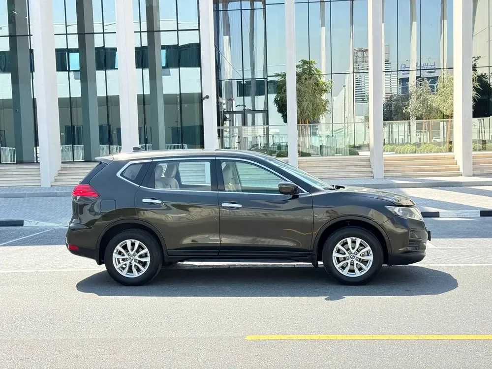 Nissan Xtrail 2019 GCC 7 Seater Single Owner Well Condition - Image 13