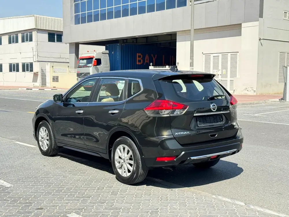 Nissan Xtrail 2019 GCC 7 Seater Single Owner Well Condition - Image 5