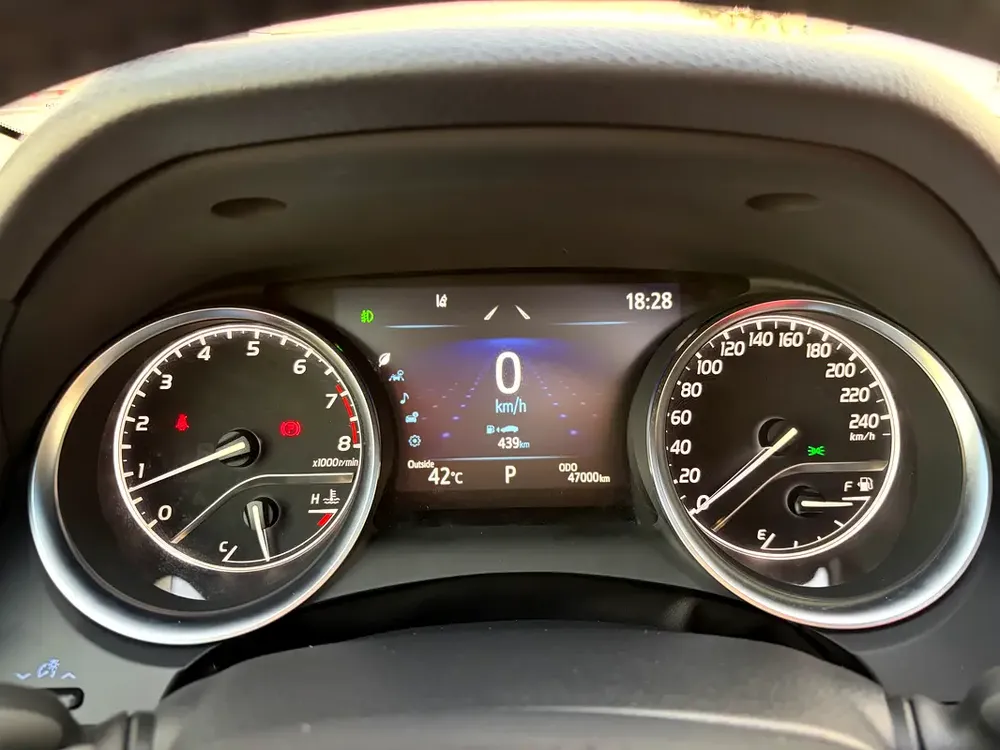 Toyota Camry Grande 2024 V6 GCC Specs - Full Option - Image 11