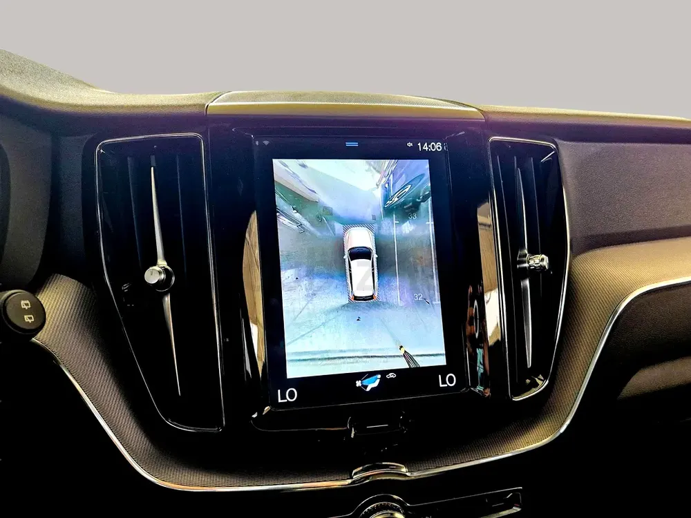 AED 988/month | 2019 Volvo XC60  | GCC Specs | Ref#462954 - Image 13
